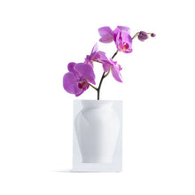 Cargar imagen en el visor de la galería, Florero Henry Blanco